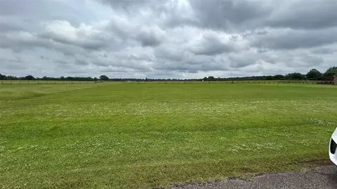 15 Edgewood Dr #15, Frierson, LA 71027