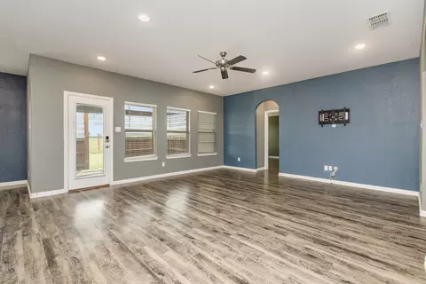 Living - 146 Willowbend Loop, Mabank, TX 75156 photo 1 of 5
