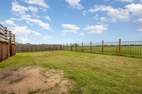 Exterior - 146 Willowbend Loop, Mabank, TX 75156 photo 7 of 7