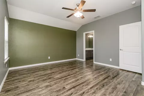 Bedroom - 146 Willowbend Loop, Mabank, TX 75156 photo 1 of 1
