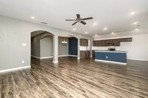 Living - 146 Willowbend Loop, Mabank, TX 75156 photo 3 of 5