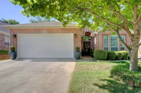 4828 Valley Springs Trl, Fort Worth, TX 76244