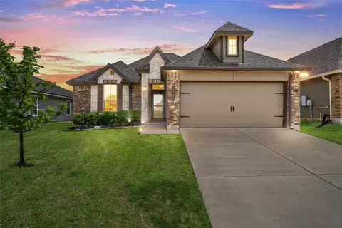10205 Biltmore Dr, Waco, TX 76708