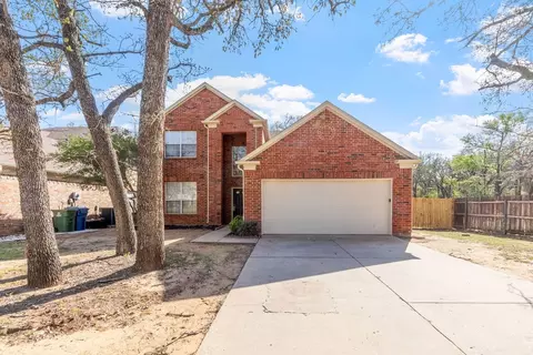 1833 Newton Dr, Flower Mound, TX 75028