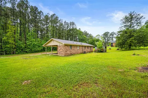 Exterior - 108 Garrett Loop, Winnfield, LA 71483 photo 5 of 7
