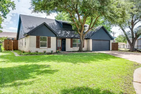 2810 Sunny Hill Ln, Farmers Branch, TX 75234
