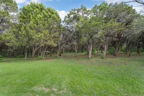 1230 Century Oaks Dr, China Spring, TX 76633