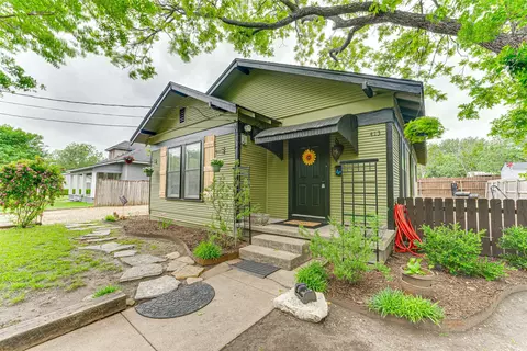 413 Dunn St, Waxahachie, TX 75165