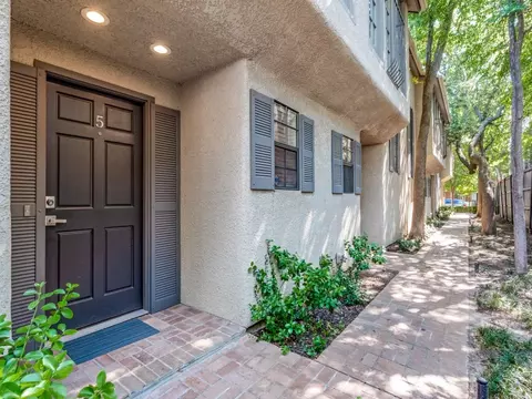 3922 N Hall St #105, Dallas, TX 75219