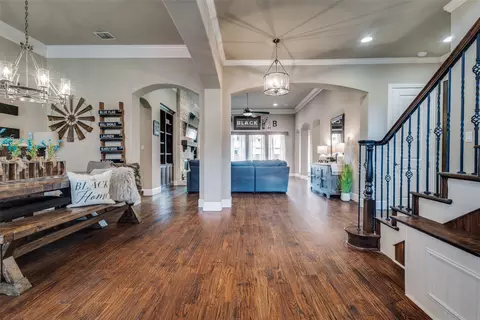 Entry Way - 408 Nora Ln, Argyle, TX 76226 photo 3 of 3