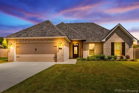 101 Brimestone Loop, Benton, LA 71006