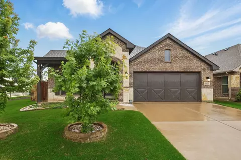 5905 Saddle Pack Dr, Fort Worth, TX 76123