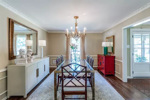 6532 Stonebrook Cir, Dallas, TX 75240