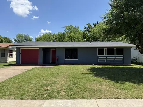 3634 Palm Dr, Mesquite, TX 75150
