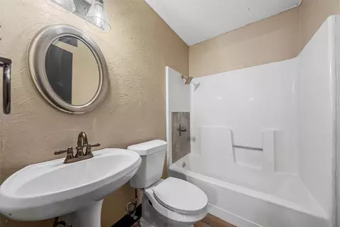 Bath - 1008 Fm 1237, Temple, TX 76501 photo 2 of 2