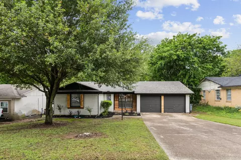 6123 Harmony Ln, Dallas, TX 75241