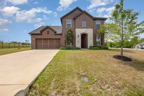 3933 Clear Water Ln, Nevada, TX 75173