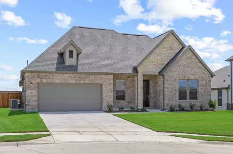 605 Bonnie Rose Ln, Van Alstyne, TX 75495