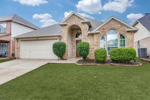 4620 Parkview Ln, Fort Worth, TX 76137