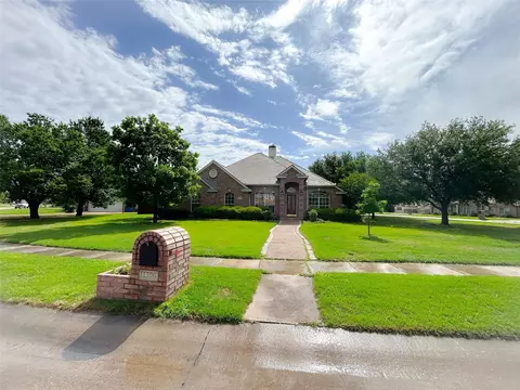1326 Stillwater Cove Dr, Little Elm, TX 75068