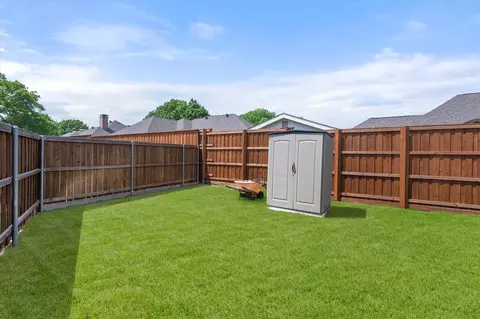 Exterior - 791 Mockingbird Ct, Keller, TX 76248 photo 6 of 7