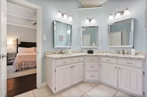 Bath - 791 Mockingbird Ct, Keller, TX 76248 photo 2 of 3