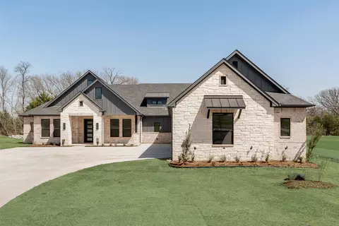4660 Lake Breeze Dr, Mckinney, TX 75071