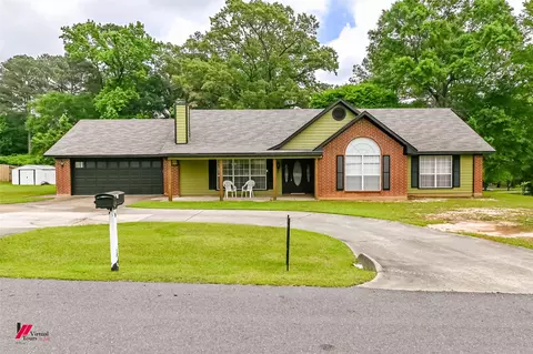 135 Merrywoods Blvd, Haughton, LA 71037