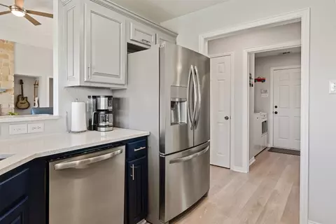 Kitchen - 306 E Pine St, Mabank, TX 75147 photo 4 of 4