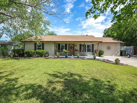 304 Fm 718, Newark, TX 76071