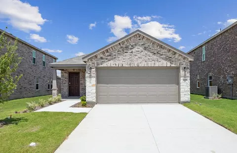 1059 Clear Dusk Ln, Forney, TX 75126