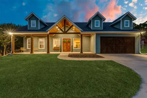 1005 Matt Dr, Denton, TX 76210
