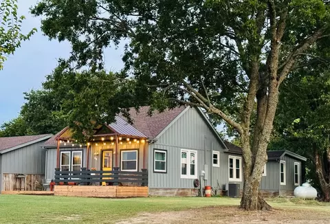 52 Ole Vittitoe Rd, Whitewright, TX 75491