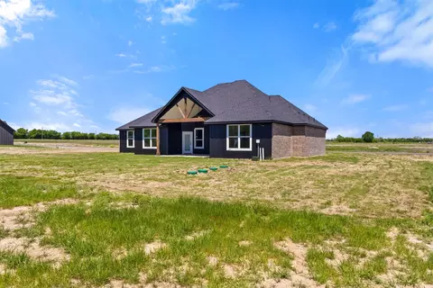 Exterior - 3178 Willow Rd, Celeste, TX 75423 photo 7 of 7
