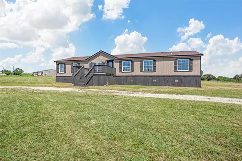 5500 Texas St, Joshua, TX 76058
