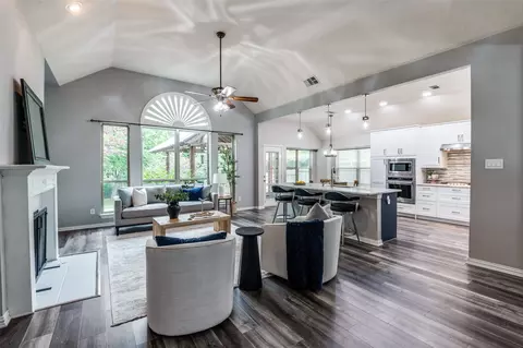 604 Lake Village Dr, Mckinney, TX 75071
