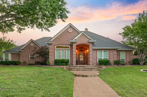 2304 Danbury Dr, Colleyville, TX 76034