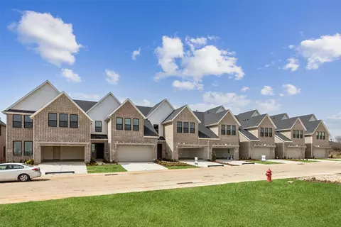 3513 Pierce Ln, Grand Prairie, TX 75052