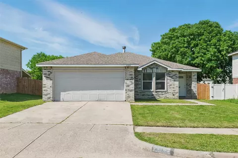 1105 Bannack Dr, Arlington, TX 76001