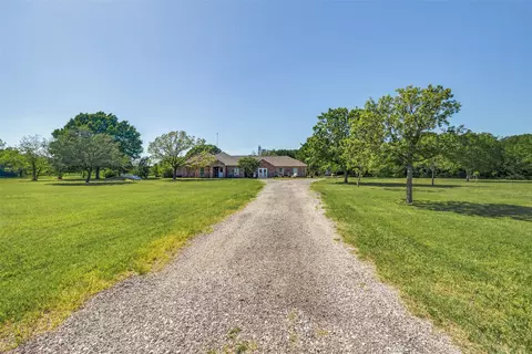 2353 Countryside Dr, Denton, TX 76208