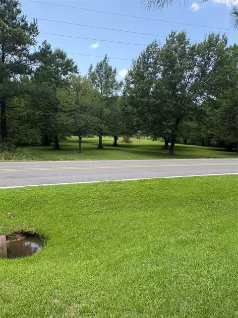 103 Deville Rd, Benton, LA 71006