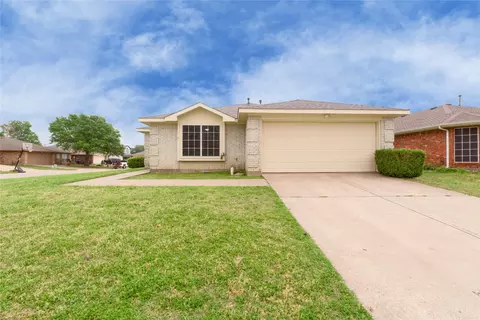3101 Illinois Ave, Mckinney, TX 75070