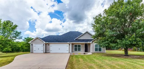 5315 Trailridge Rd, Sherman, TX 75092