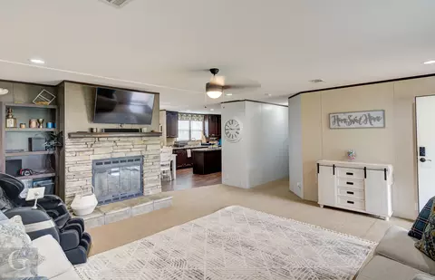 606 Black Scoter Dr, Princeton, LA 71067