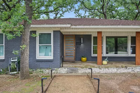 1618 Greenwood Dr, Denton, TX 76209