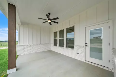 Exterior - 4040 Westfork Way, Springtown, TX 76082 photo 3 of 9