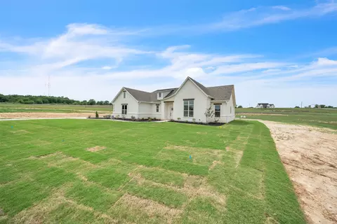 Exterior - 4040 Westfork Way, Springtown, TX 76082 photo 8 of 9