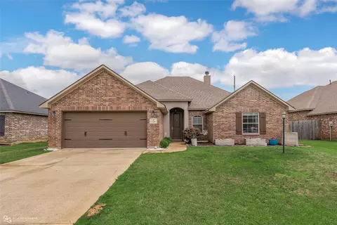 348 N Hampton St, Haughton, LA 71037