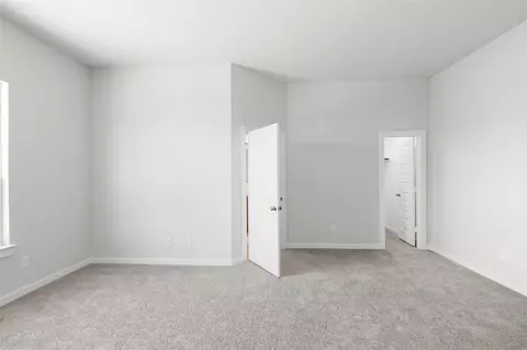 Bedroom - 441 Shoreview Dr, Conroe, TX 77303 photo 2 of 4