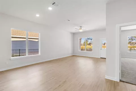 Living - 441 Shoreview Dr, Conroe, TX 77303 photo 3 of 3
